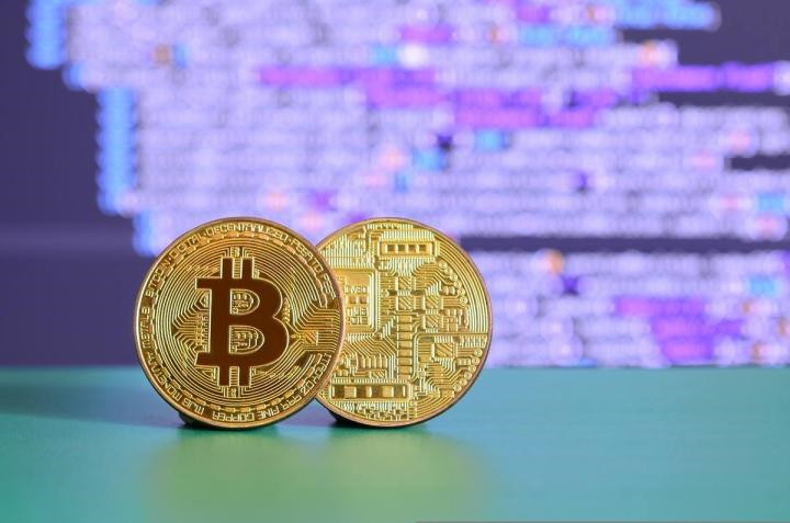 加密货币挖矿挑战与机遇_技术与法律需并重